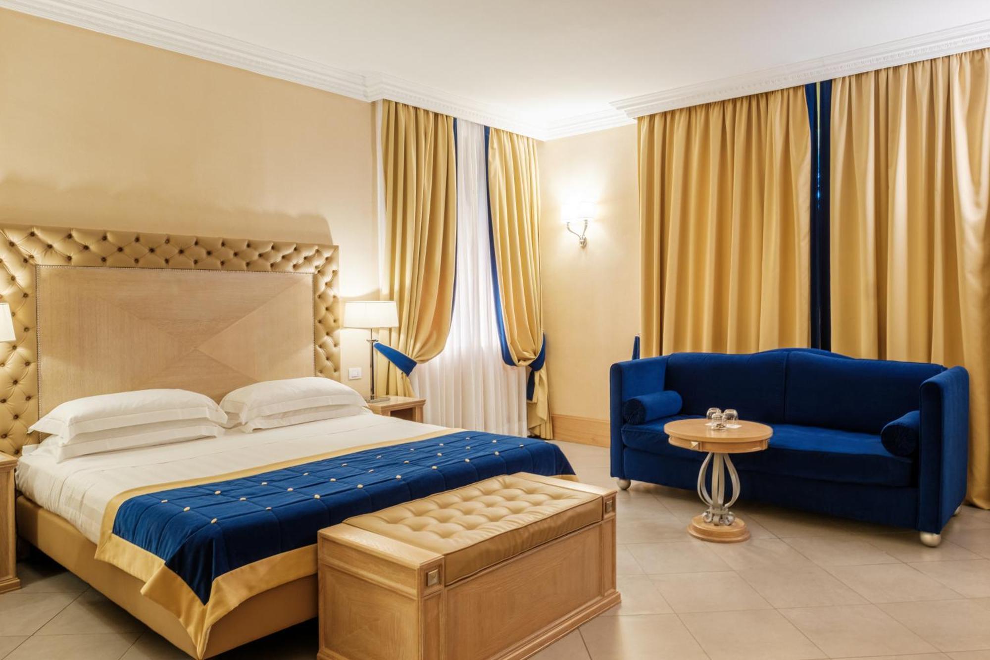 วิลล่า โตโลเม โฮเทล แอนด์ รีสอร์ต ฟลอเรนซ์ ภายนอก รูปภาพ A room at the hotel