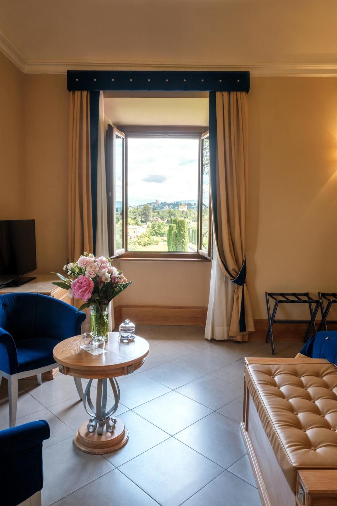 วิลล่า โตโลเม โฮเทล แอนด์ รีสอร์ต ฟลอเรนซ์ ภายนอก รูปภาพ A room at the hotel