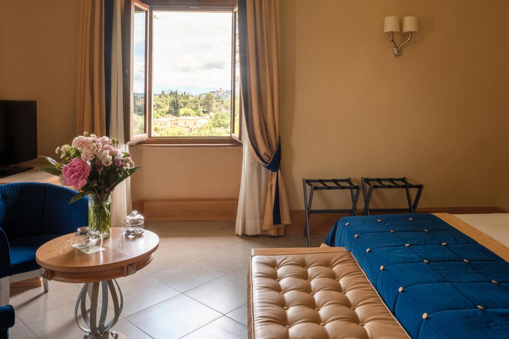 วิลล่า โตโลเม โฮเทล แอนด์ รีสอร์ต ฟลอเรนซ์ ภายนอก รูปภาพ A room at the hotel