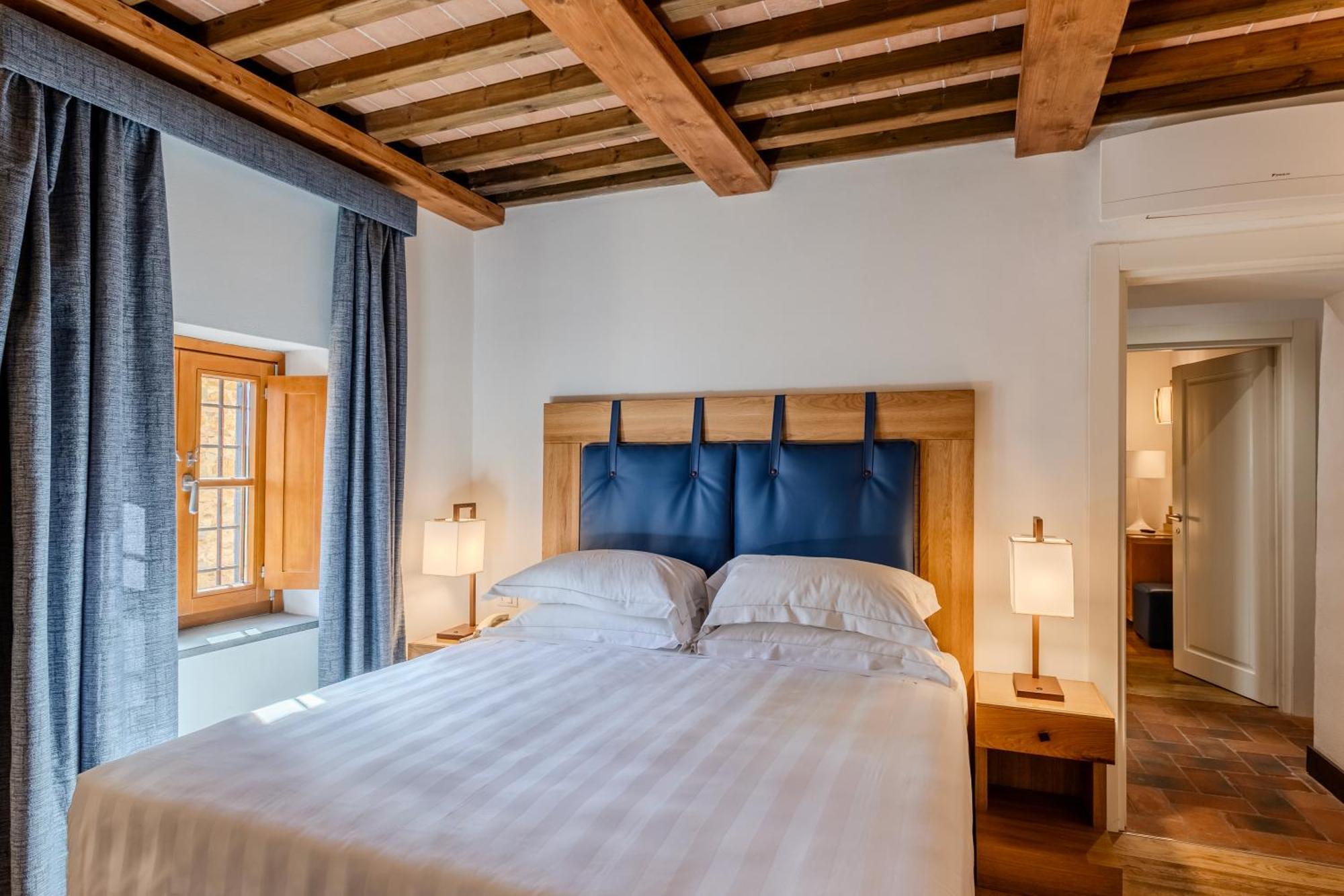 วิลล่า โตโลเม โฮเทล แอนด์ รีสอร์ต ฟลอเรนซ์ ภายนอก รูปภาพ A bedroom at the hotel